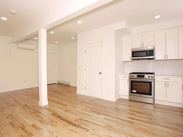 413 Jefferson St #3 — Photo 7
