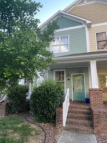 330 McAdoo Ave Photo 1