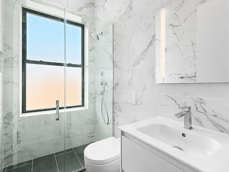 166 1st Ave #PENTHOUSE — Photo 10
