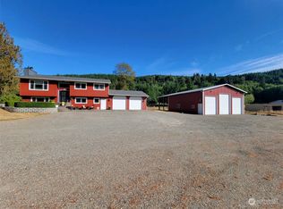 39 Middle Earth Ln, Elma, WA 98541