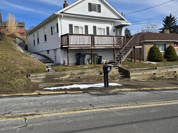 1215 Richwood Ave, Morgantown, WV 26505