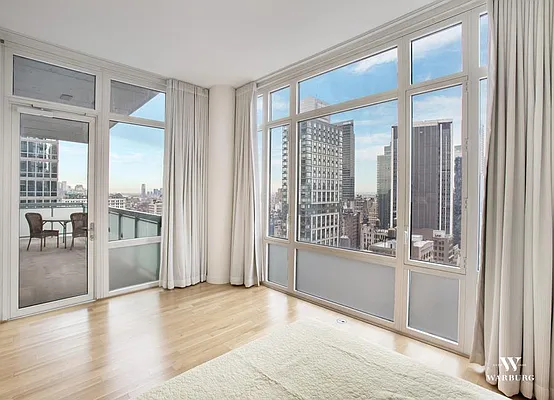 Rented by Warburg | media 2