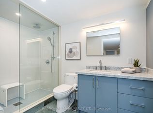 202 Rusholme Rd, Toronto, ON M6H2Y7