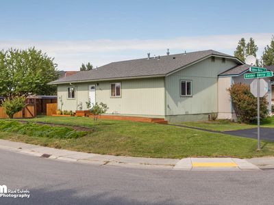 10152 Goose Berry Pl, Anchorage, AK, 99515