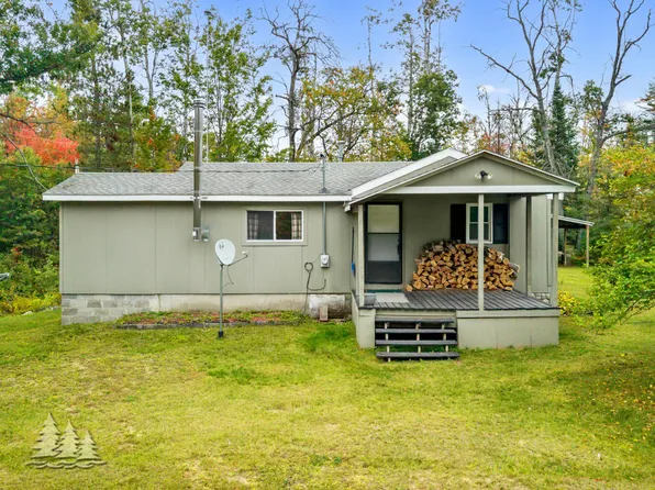 1328 Oak Lake Rd, Lewiston, MI 49756