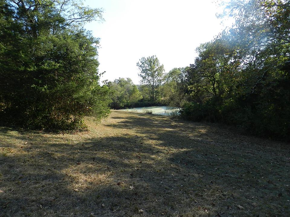 1st image of 9999 Lake Hill Dr