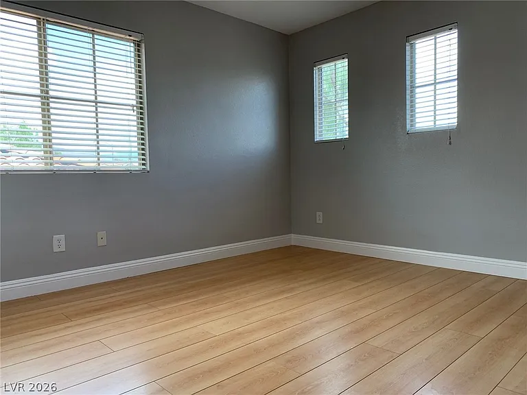 9933 W Diablo Dr — Photo 22