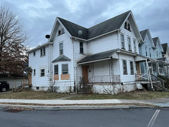 56 Regent St, Wilkes Barre, PA 18702