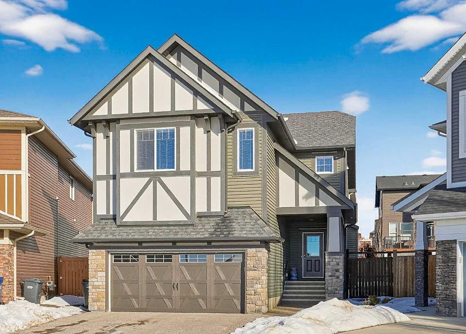 1st image of 20 S Mount Rae Ter