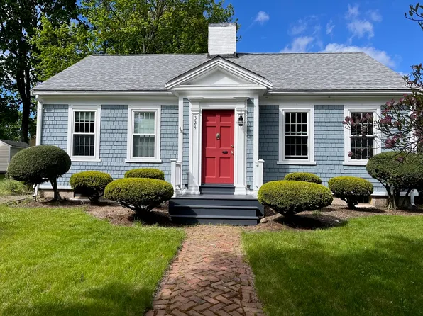 324 Summer St, Bridgewater, MA 02324