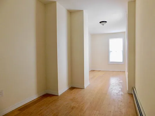 Rented by New York Residence | media 18