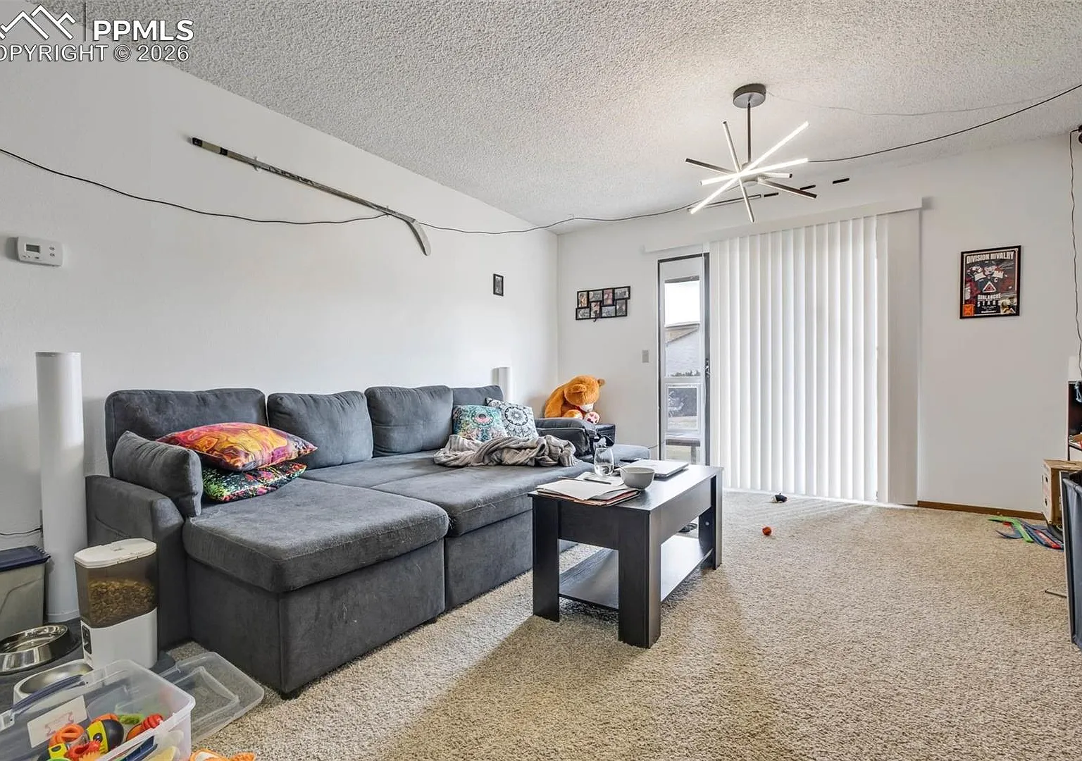 2 bed, 854 sqft, $1,225 — Photo 4
