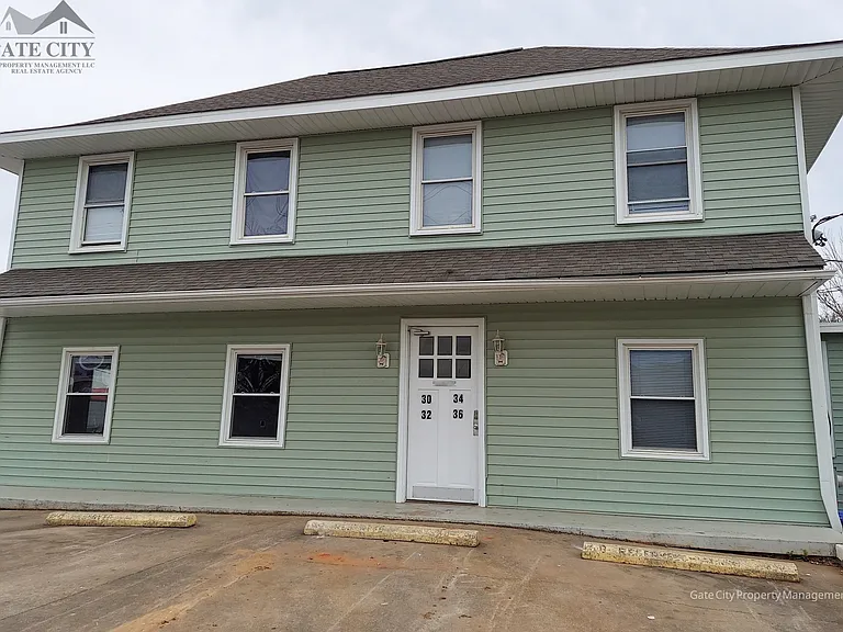 36 E 4th St — Photo 1