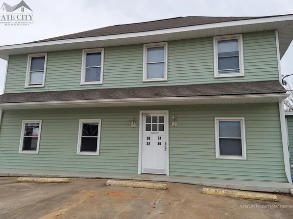 36 E 4th St, Lexington, NC 27292