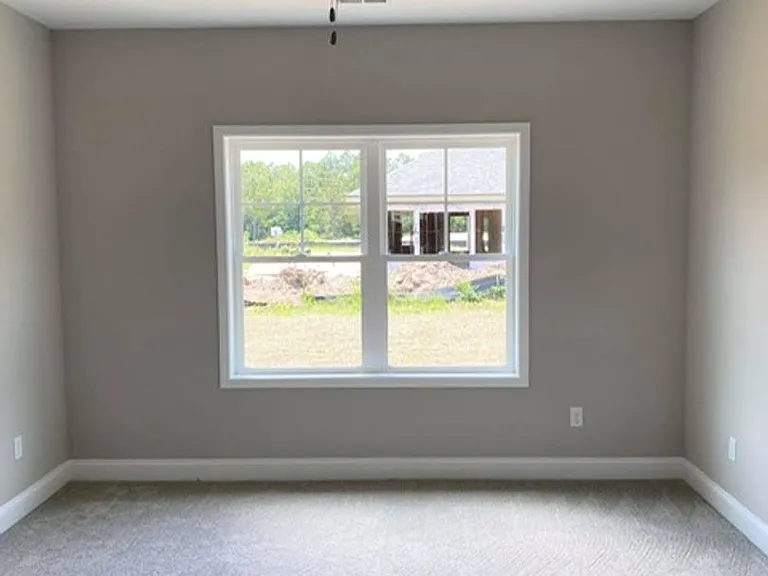 100 Elmo Cir — Photo 6