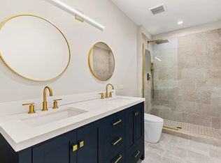 1810 N Wells St #320, Chicago, IL 60614