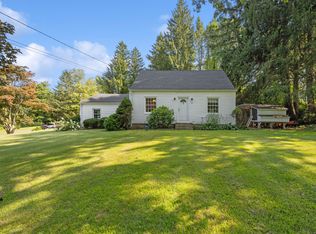93 Fenn Rd, Middlebury, CT 06762
