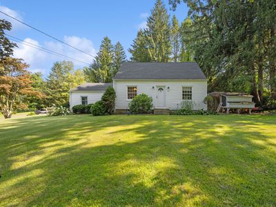 93 Fenn Road, Middlebury, CT, 06762