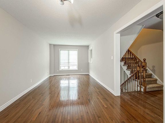 5th image of 2280 Baronwood Dr #33