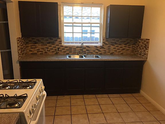 New kitchen cabinets and counter tops