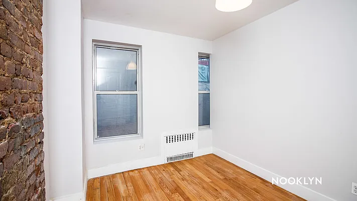 Rented by Nooklyn NYC LLC | media 20
