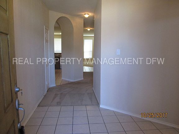 3rd image of 9225 Vineyard Ln
