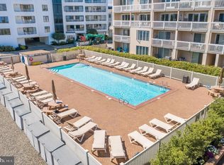 323 44th St S APT 21, Brigantine, NJ 08203