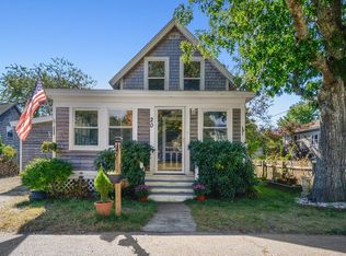 20 13th St, Wareham, MA 02571