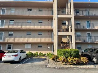 729 Lori Dr APT 102, Palm Springs, FL 33461