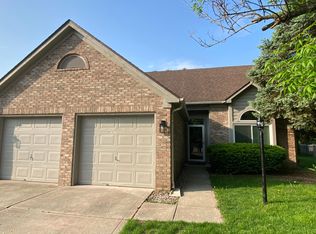 3025 Village Park Cir, Carmel, IN 46033