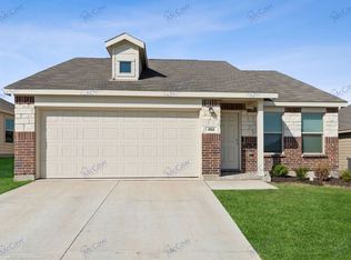352 Pueblo Bonito Trl, Haslet, TX 76052