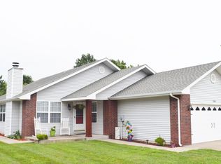 1391 E Stewart St, Bolivar, MO 65613