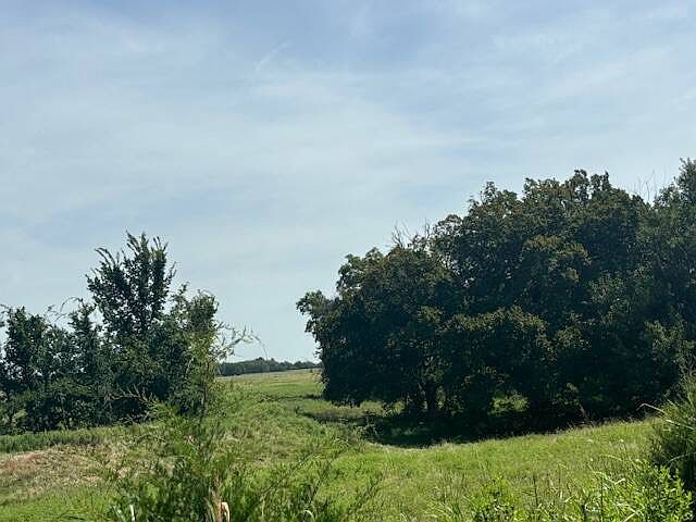 2nd image of 38050 Baseline Rd