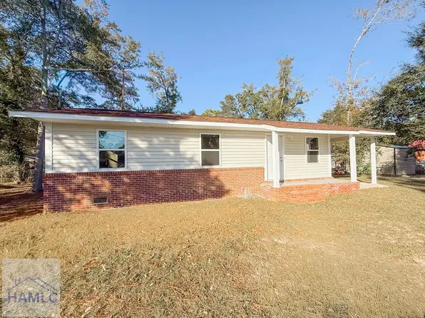 319 Brown Ave, Millen, GA 30442