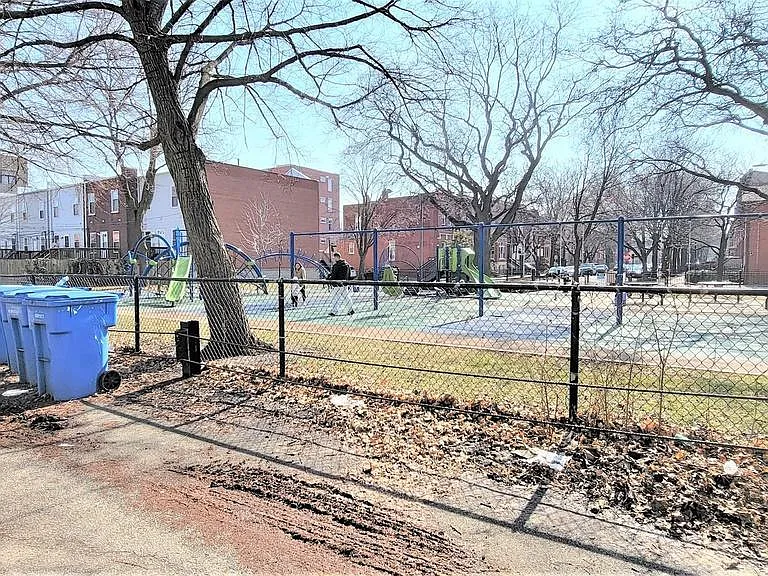2329 W Harrison St #3 — Photo 15