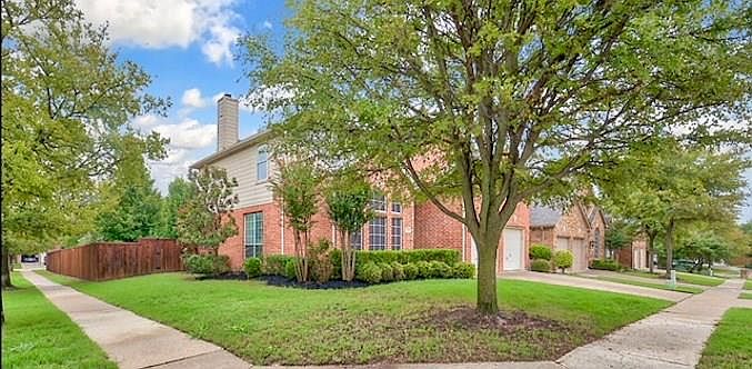 1st image of 501 Winding Ln