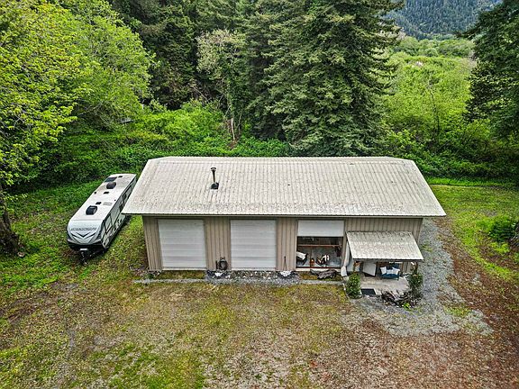 3rd image of 100 Terwer Riffle Rd