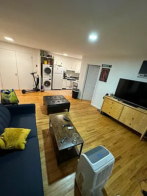 Rented by Blue City Realty LLC | media 6