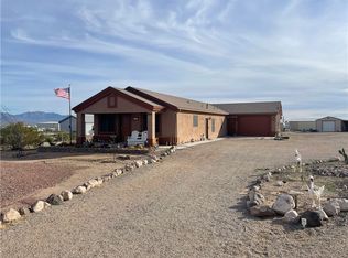 7880 W Shipp Dr, Golden Valley, AZ 86413