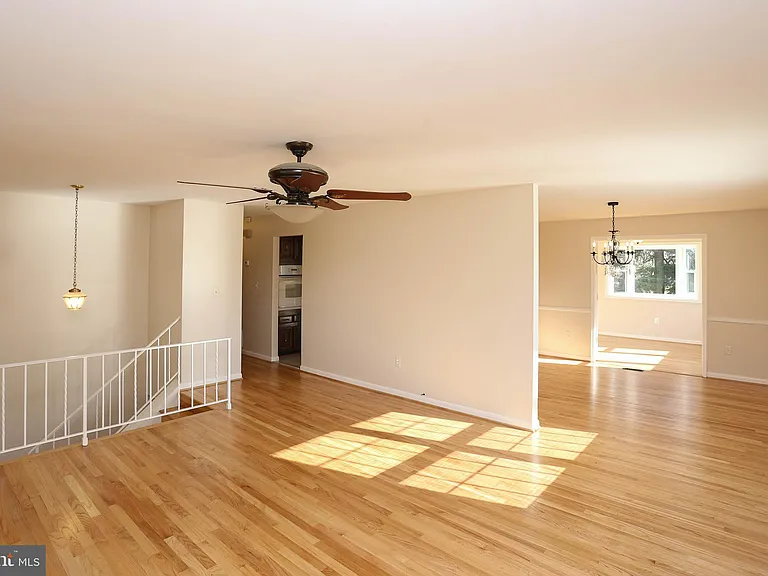 3229 Ramblewood Rd — Photo 4