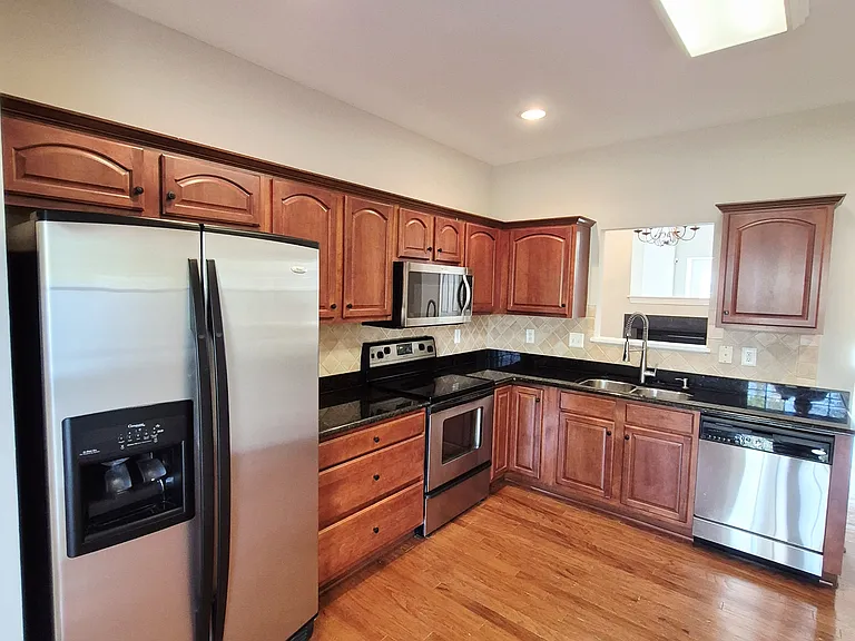 1563 Providence Knoll Dr — Photo 10