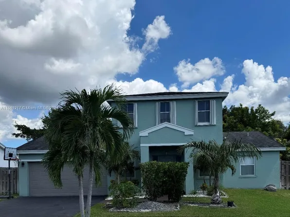 5224 NW 94th Ter, Sunrise, FL 33351