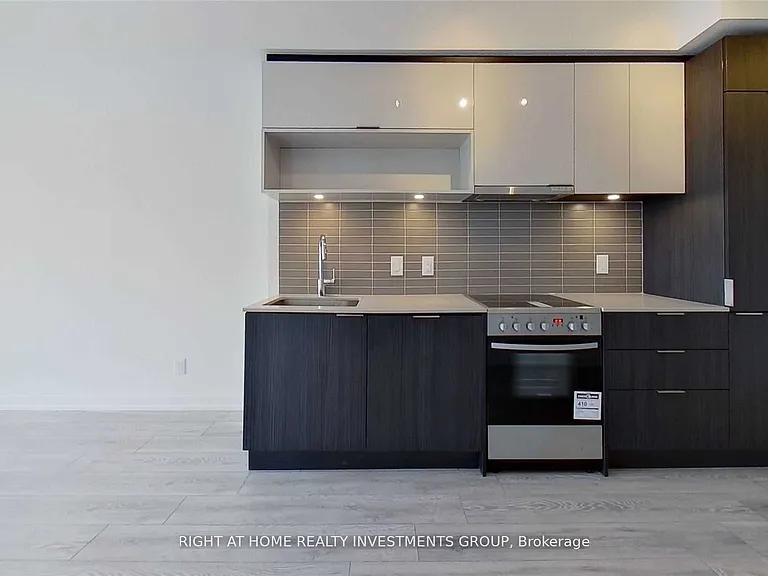 159 Wellesley St E #1401 — Photo 10