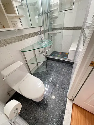 Rented by Compass | media 29