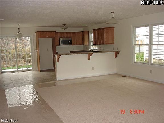 2nd image of 6659 Nantucket Ln