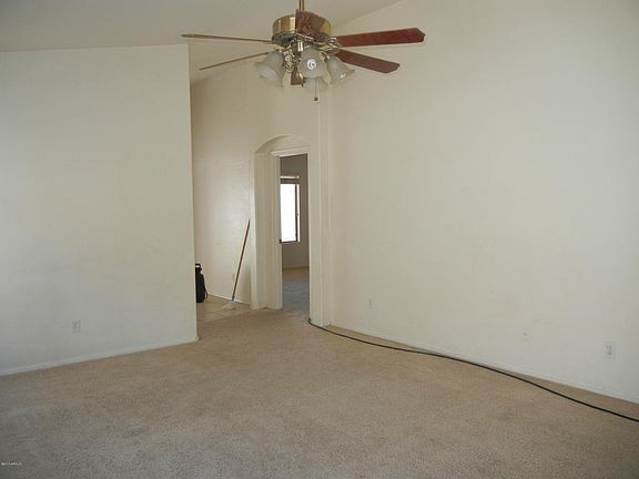 3rd image of 9723 E Baltimore Cir