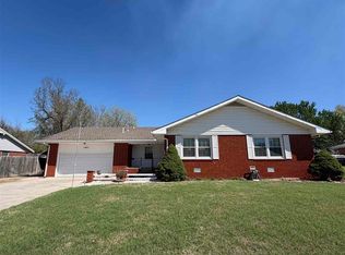 1905 El Camino St, Ponca City, OK 74604