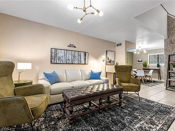 4th image of 4401 Carter Creek Pkwy APT 6