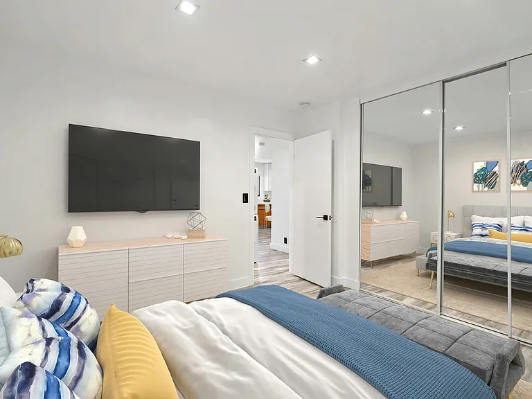 830 Bartlett St #6 — Photo 13