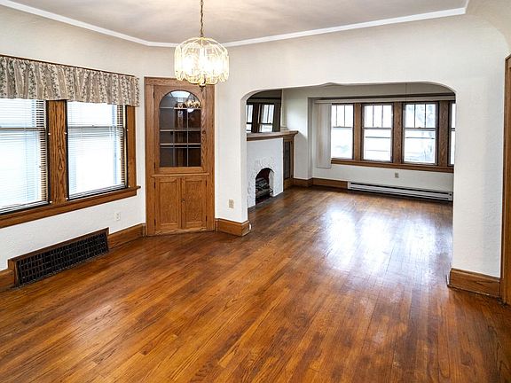 3rd image of 160 North 68th STREET